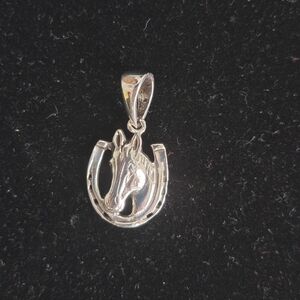 .925 Sterling Silver Horse and Horseshoe Pendant Jewelry